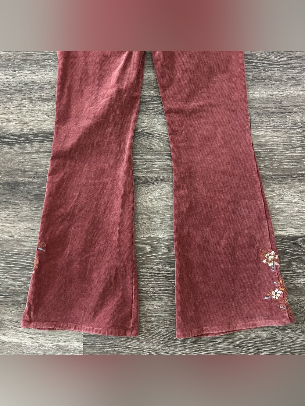 VTG Forever 21 Floral Embroidered Corduroy Flare Bell Bottom Pants Womens L Boho - Picture 6 of 11